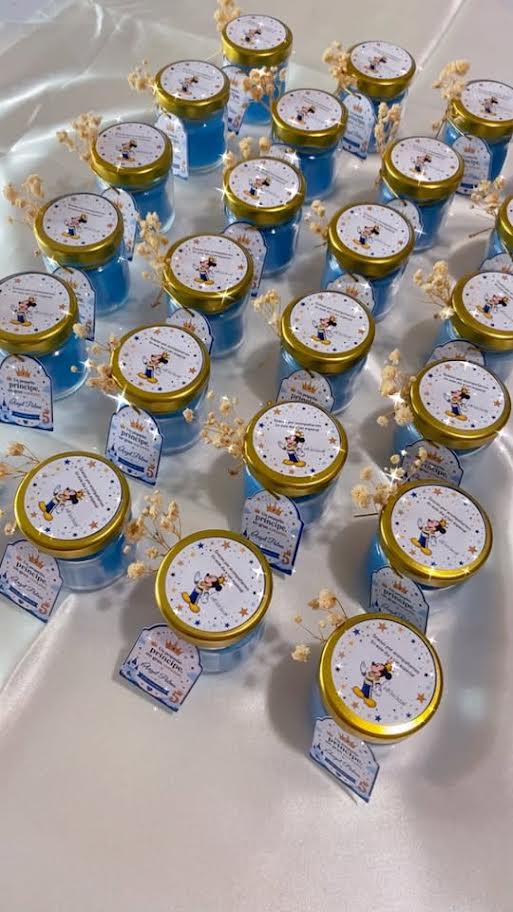 Mini 1.5 oz jar candles with personalized round labels